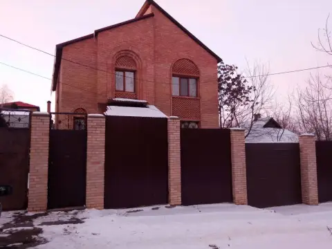 Действующий бизнес — донецк, пересечение улицы челюскинцев и проспекта 75-летия фк «шахтер», киевски... - фотография