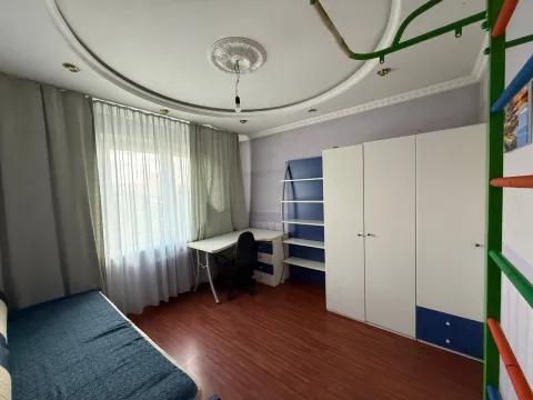 4К. Квартира — калининский район, облгаи, ул. Литвинова, 6/9
Общая площадь — 84 кв. М.
Описание: сда... - фотография