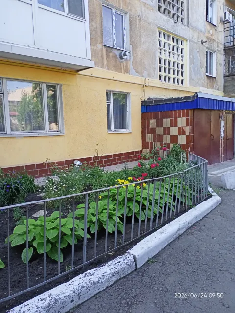 Продам 2-х комнатную квартиру снежное ул заводская (ориентир химмаш, черемушки, новая автостанция). ... - фотография