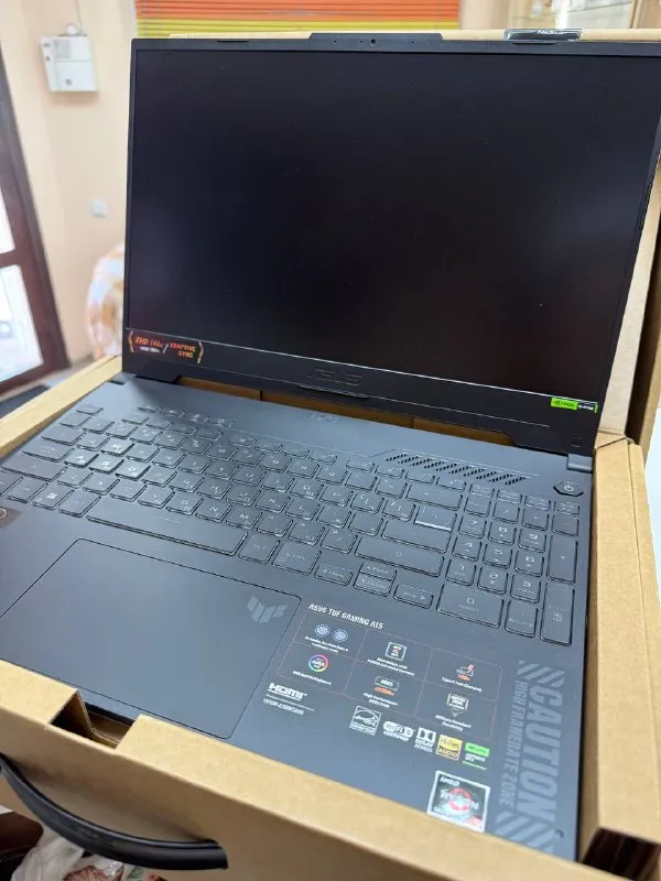 Описание:
Ноутбук asus tuf gaming a15 fa507nv-lp025 соответствует стандартам mil-std-810h. Он выдерживает тряску, удары, падения, перепады температуры, повышенную влажность. Аппаратная конфигурация с процессором amd ryzen 5 7535hs и 16 гб оперативной памяти обеспечивает быстродействие. Графический адаптер nvidia geforce rtx 4060 с технологией трассировки лучей и искусственным интеллектом гарантирует плавность и реалистичные визуальные эффекты в требовательных программах и играх.

Цена: 86000 руб.

📲 Tg: лысый фей
📞🇷🇺Звоните: +79494341039

Барахолка днр - фотография - 1