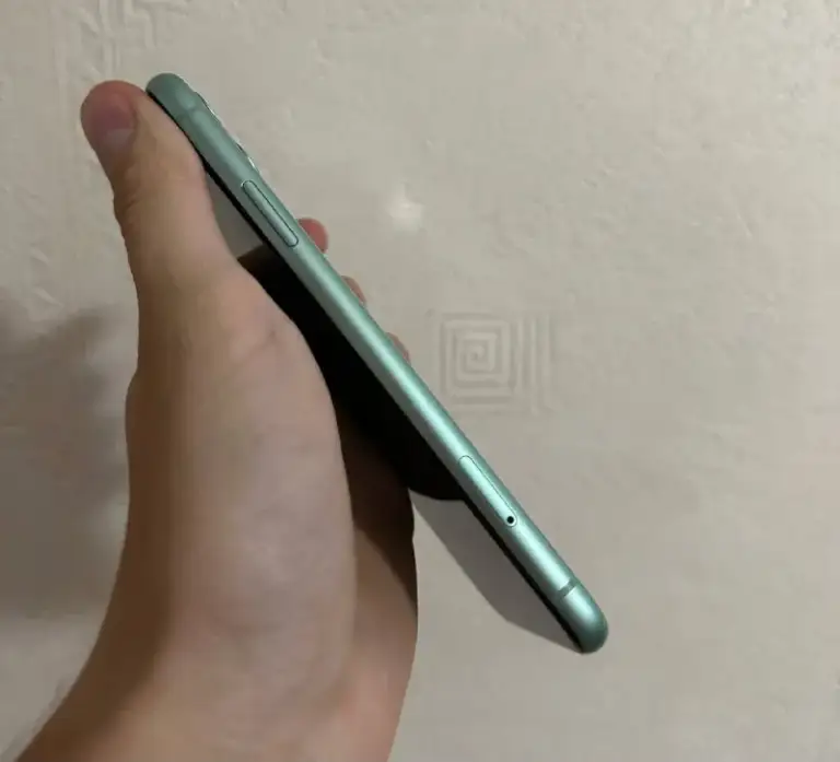 Описание:
💚 Iphone 11 green 💚
💰Цена:12 999 (торг)
💥Память:64gb
🔋Батарея:75% ( родная)
🔥Состояние:отличное
💎Sim+esim
✅True tone, faceid
✨Полный комплект
🎁В подарок чехлы
☎️ @Vladteledon
Цена: 12999 руб.
📲 Tg: vlad 📱
📞🇷🇺Звоните: +79494438441
Барахолка днр - фотография - 3