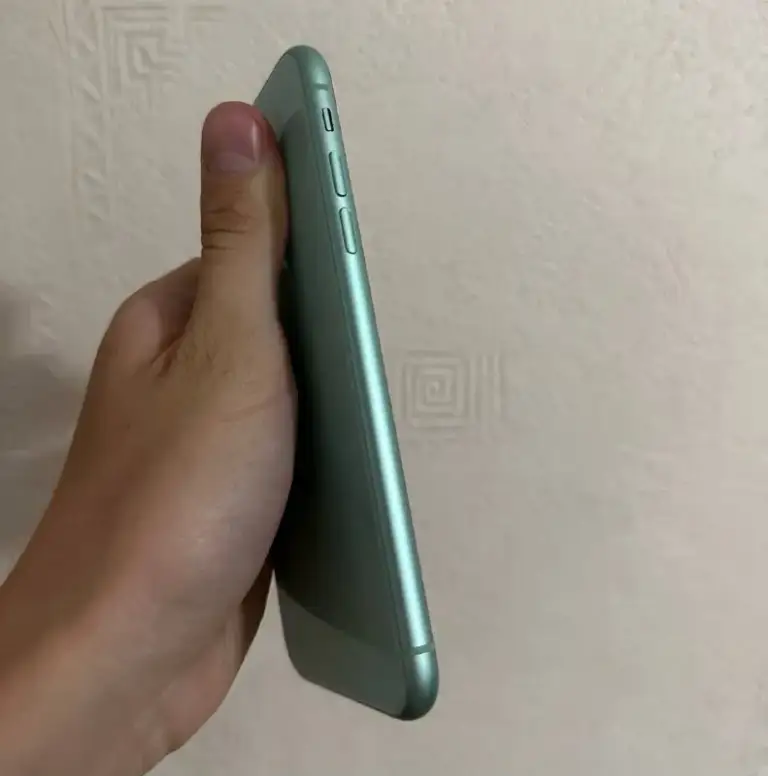 Описание:
💚 Iphone 11 green 💚
💰Цена:12 999 (торг)
💥Память:64gb
🔋Батарея:75% ( родная)
🔥Состояние:отличное
💎Sim+esim
✅True tone, faceid
✨Полный комплект
🎁В подарок чехлы
☎️ @Vladteledon
Цена: 12999 руб.
📲 Tg: vlad 📱
📞🇷🇺Звоните: +79494438441
Барахолка днр - фотография - 4