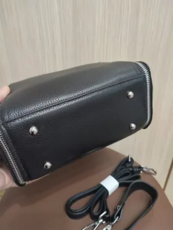 Описание:
🔥Продам сумку женскую из натуральной кожи (новую)
❗️ Классная женская сумка из натуральной кожи. Достаточно вместительная, внутри несколько карманов. Материал: натуральная кожа. Размер: 22 х 20 х 9 см. Цвет: черный. Все вопросы по телефону.
Цена: 2495 руб.
📲 Tg: александр клюев
📞🇷🇺Звоните: +7 949 450 92 20
Барахолка днр - фотография - 6