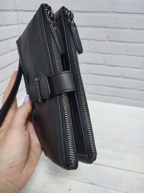 Описание:
✨Продам новый клатч из натуральной кожи.
Отличный функциональный клатч с ручкой из натуральной кожи, вместительный, интересный дизайн. Размер: 21,5 х 12,5 х 5,0 см. Все вопросы по телефону.

Цена: 2995 руб.

📲 Tg: александр клюев
📞🇷🇺Звоните: +7 949 450 92 20

Барахолка днр - фотография - 2