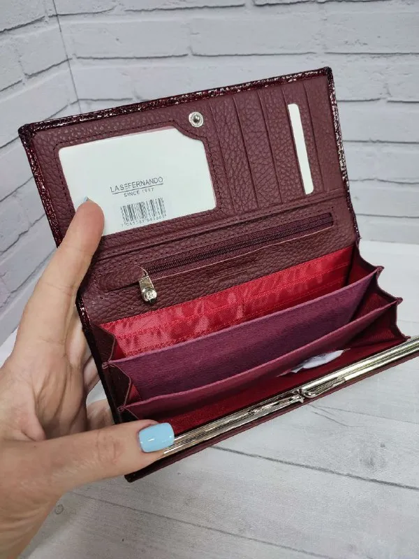 Описание:
✨Продам кошелек женский из натуральной кожи (новый)
Отличный женский кошелек хорошего качества в красивом цвете, функциональный внутри, привлекательный снаружи. Идет в подарочной коробке. Размер: 18,5 х 9,0 х 3,0 см. Все вопросы по телефону.
Цена: 2195 руб.
📲 Tg: александр клюев
📞🇷🇺Звоните: +7 949 450 92 20
Барахолка днр - фотография - 10