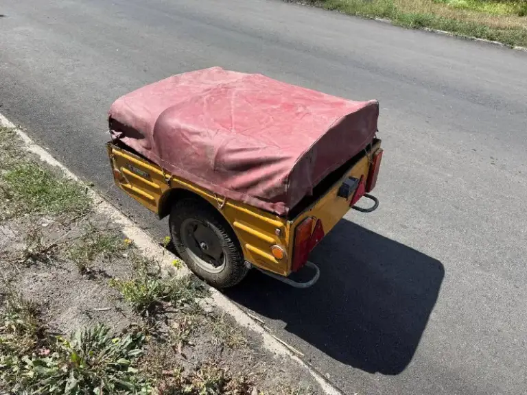 Описание:
Продам прицеп енот, состояние видно на фото, не гнилой, по документам укр учёт, продажа по техпаспорту, есть номер телефона хозяина для переоформления, цена 20.000руб, находится в донецке в кировском районе, остальные вопросы по телефону 79493886439
Цена: 20000 руб.
📲 Tg: серега
📞🇷🇺Звоните: 79493886439
Барахолка днр - фотография - 1