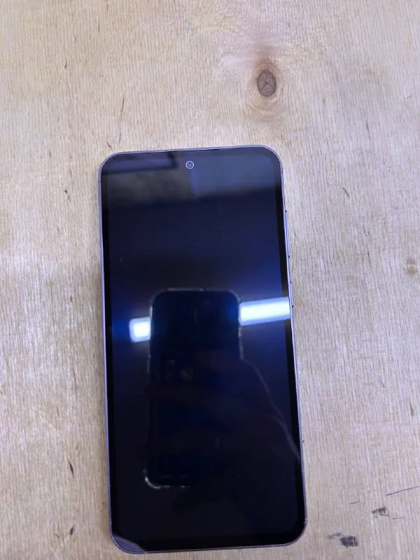 Описание:
Samsung s23 fe 8/256
По виду 8/10 есть небольшие косяки по корпусу.
Не тормозит, батарею держит нормально, работает как часы. Продаю из за ненадобности.

Цена: 17000 руб.

📲 Tg: jocking
📞🇷🇺Звоните: 79194939764

Барахолка днр - фотография - 1
