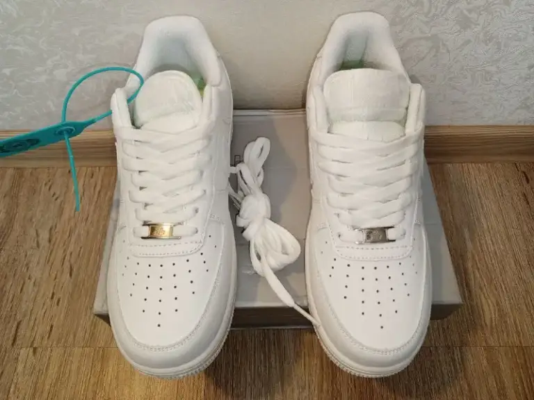 Описание:
Кроссовки nike air force 1, 43 размер(длина стельки 28 см)

Цена: 3200 руб.

📲 Tg: андрей максименко
📞🇷🇺Звоните: +79494345731

Барахолка днр - фотография - 2