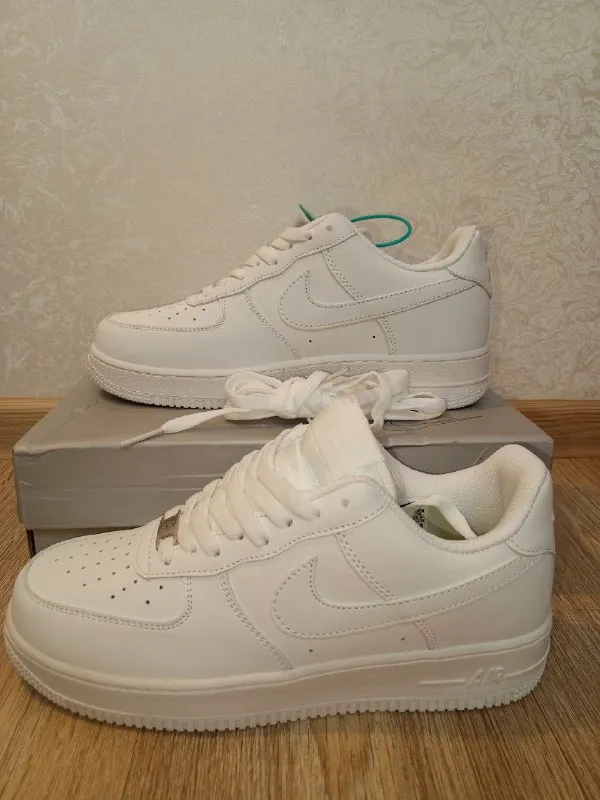 Описание:
Кроссовки nike air force 1, 43 размер(длина стельки 28 см)

Цена: 3200 руб.

📲 Tg: андрей максименко
📞🇷🇺Звоните: +79494345731

Барахолка днр - фотография - 6