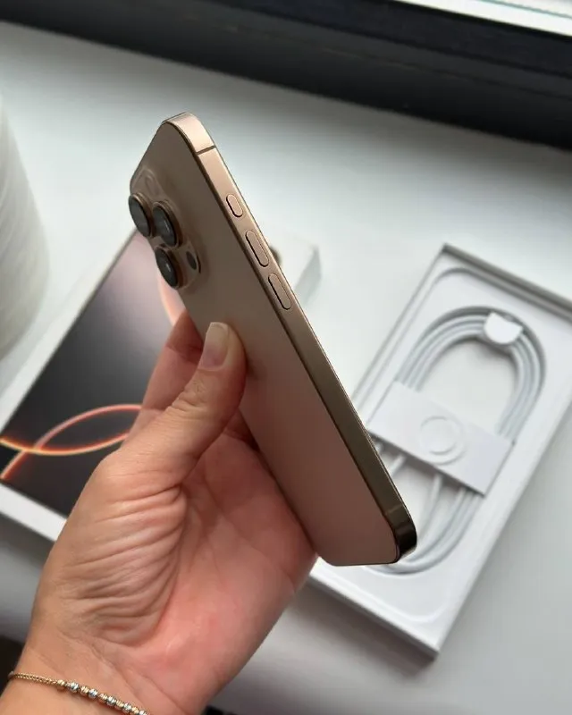 Описание:
🛒Iphone 16 pro desert titanium 256gb
👉Рассрочка до 12 месяцев.
👉Полный оригинальный комплект, год гарантии.
👉Доставка и защитное стекло в подарок 🎁

Цена: 82000 руб.

📲 Tg: надя
📞🇷🇺Звоните: 9763427759

Барахолка днр - фотография - 2