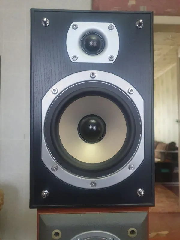 Описание:
В продаже акустика.
Dali suite r 0.7 цена 12000 руб.
Jbl e 20 цена 8000 руб.
Jbl ec 25 цена 8000 руб.
Gemix 006s цена 4000 руб.
Pioneer s-h240v-ql комплект 5.1 цена 10000 руб.

Цена: 4000 руб.

📲 Tg: serg
📞🇷🇺Звоните: +79493744070

Барахолка днр - фотография - 3
