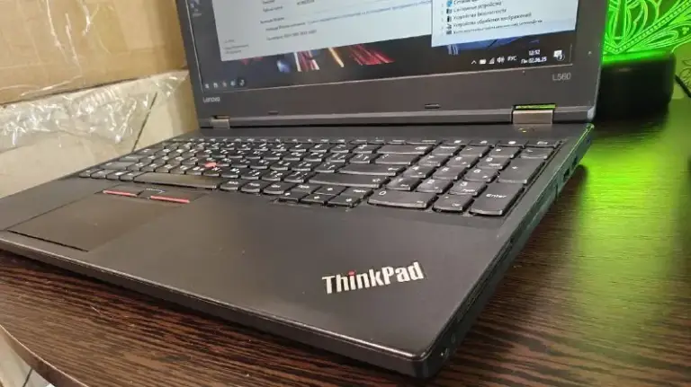 Описание:
Продаю  lenovo thinkpad l560! Мощный ноутбук на котором можно поработать, поиграть, посмотреть фильмы, процессор в этом красавце intel i3 6100 4 ядра, видеокарта 2гб intel hd 520, озу 16 гб, ssd kingston 256 гб, аккумулятор 2-3 часа. Матовый экран, 2 динамика, wi fi 5, ноутбук в отличном состоянии. Хорошо идёт гта5, симулятор управления дроном liftoff, танки в hd. Могу доставить по днр, цена 20000 рублей, звоните +79495850861

Цена: 20000 руб.

📲 Tg: святослав
📞🇷🇺Звоните: +79495850861

Барахолка днр - фотография - 6