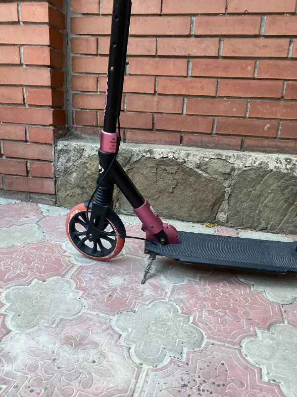 Описание:
Продам самокат подростковый

Цена: 3000 руб.

📲 Tg: ольга
📞🇷🇺Звоните: 79493335861

Барахолка днр - фотография - 5