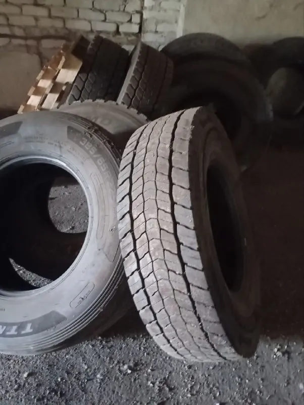 Описание:
Шины austone 315/80r22.5 и triangle 385/65r22.5. В наличии 110 штук из них 20 проехали 20км. Покупались на шахман.
Есть также тэнты с щеткой 3 штуки плюс 4 автономки. Все находится в волновахе. Звоните спрашивайте.
Цена: 25000 руб.
📲 Tg: 🦁
📞🇷🇺Звоните: +79493331123
Барахолка днр - фотография - 9