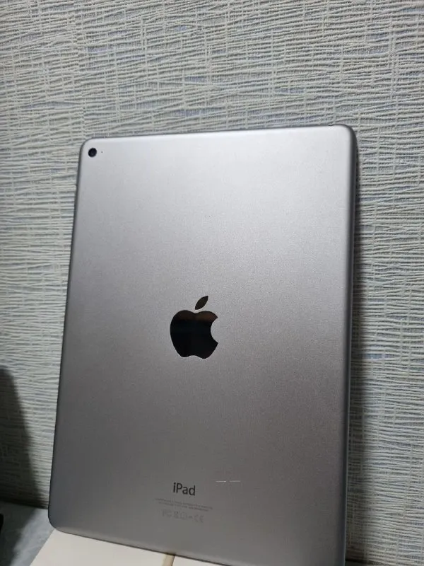 Описание:
Ipad air 2 32gb 100% акб

📱 Ipad air 2 — 32gb, идеальное состояние, 100% аккумулятор
Откройте мир мобильной продуктивности и развлечений с легендарным ipad air 2.
💾 Память: 32gb — достаточно для приложений, фото, видео и документов
🔋 Аккумулятор: 100% ёмкость — как новый, держит заряд на ура
📐 Дисплей retina: яркий, чёткий, идеально подходит для чтения, рисования и просмотра контента
⚙ Производительность: мощный процессор справляется с повседневными задачами без тормозов
📦 Состояние: отличное, без повреждений, полностью готов к работе
Идеальный выбор для учебы, работы или творчества. Подходит как для взрослых, так и для детей. 🎁 отличный подарок или надёжный помощник на каждый день.
Бесплатная доставка по донецку и макеевке! Курьерская доставка по днр

Цена: 8000 руб.

📲 Tg: влад
📞🇷🇺Звоните: +79493791534

Барахолка днр - фотография - 3