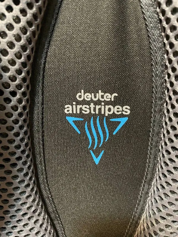 #✅ Разместить объявление #✅ разместить объявление
Описание:
Продаю рюкзак deuter trans alpine 24 (модель 2017 года). Рюкзаком пользовались пару раз, состояние практически идеальное — как новый. Чехол (рейнкавер) ни разу не использовался. Цвет — графитовый черный, универсальный и практичный, подходит для любых условий.
Рюкзак можно доукомплектовать питьевой системой source, что сделает его еще более функциональным.
Готов предоставить дополнительные фотографии и ответить на все вопросы.
Цена: 14800 руб.
📲 Tg: александр
📞🇷🇺Звоните: +7 949 378 94 97
Барахолка днр - фотография - 10