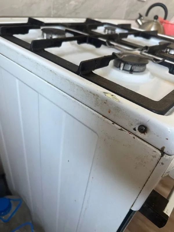 Описание:
Продам газовую плиту gorenje 60×60
Полностью рабочая, в отличном состоянии:
• Работают все конфорки и духовой шкаф
• Встроенный верхний электрический гриль
• Автоматическое включение конфорок от электросети (можно и спичками)
• Есть следы эксплуатации, но техника полностью исправна
Продаём в связи с ремонтом кухни и заменой всей техники
Самовывоз. Макеевка
Цена: 5000 руб.
📲 Tg: sasha
📞🇷🇺Звоните: 79490409503
Барахолка днр - фотография - 1