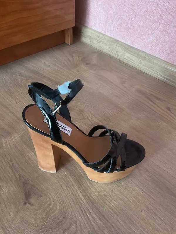 Описание:
Продаю босоножки женские, steve madden, новые в упаковке, размер 37.
Цена: 3000 руб.
📲 Tg: marina
📞🇷🇺Звоните: 79498296898
Барахолка днр - фотография - 1