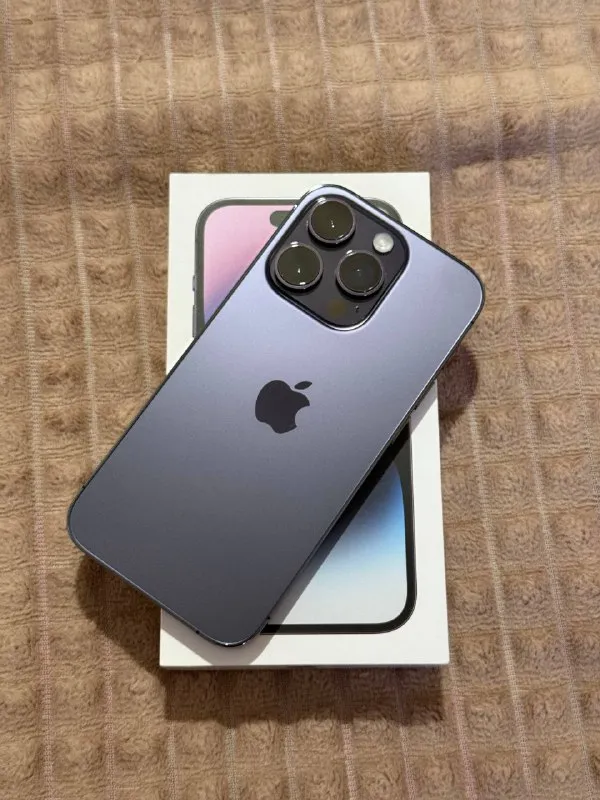 Описание:
Продам iphone 14 pro 256gb в цвете deep purple
Телефон в идеальном состоянии (всегда был в чехле), не вскрывался, все функции работают без нареканий
Наклеено защитное стекло около месяца назад, состояние 9/10 (при желании можно заменить)
Акб - 82%
В комплекте нет родной зарядки, но есть провод который приобретался отдельно
Цена: 50000 руб.
📲 Tg: наталия
📞🇷🇺Звоните: +79494304117
Барахолка днр - фотография - 5