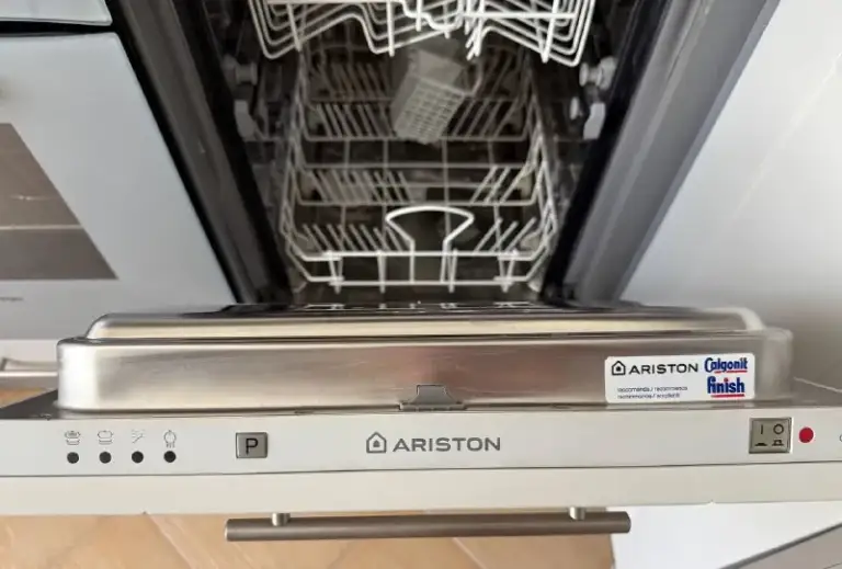 Описание:
Продам встраиваемую посудомоечную машинку ariston cis li̇ 420, в рабочем, отличном состоянии. Размер 45х55х82. Донецк.
Цена: 11000 руб.
📲 Tg: 𝖄𝖚𝖑𝖎𝖞𝖆
📞🇷🇺Звоните: +79494006353
Барахолка днр - фотография - 1