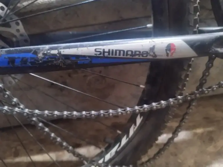 Описание:
Велосипед мтб shimano на 26 колесах
Старенький нету заднего переключателя
Задняя покрышка стартап
Но так-то в ходовом состояние
Продаю потому-что лежит в гараже пылится
Заднее колесо с трещоткой

Цена: 4000 руб.

📲 Tg: тимур
📞🇷🇺Звоните: +79495023121

Барахолка днр - фотография - 1