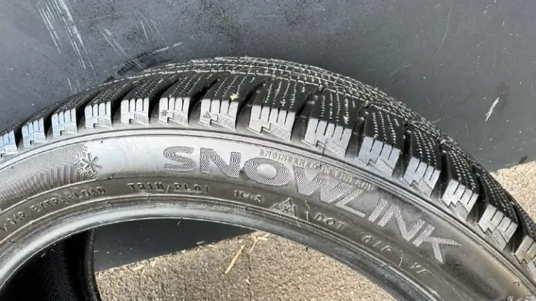 Описание:
Продаю зимние шины triangle 225/45 r17
• Комплект 4 шт, без шипов.
• Состояние отличное, пробег небольшой (город).
• Повреждений нет, все целые.
• Только резина, без дисков.
Находятся в донецке, калининский район.
Цена: 14000 руб.
📲 Tg: денис
📞🇷🇺Звоните: +79499359126
Барахолка днр - фотография - 3