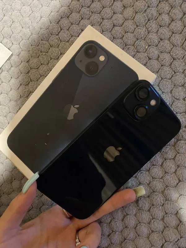 Описание:
Iphone 13, 128 гб, в ремонтах не был, гарантия имеется документы, зарядка в комплекте, чехлы защитные 5 штук.
Корпус в идеале без царапин.
Аккумулятор 92

Цена: 24000 руб.

📲 Tg: клавдия
📞🇷🇺Звоните: 79886788683

Барахолка днр - фотография - 2