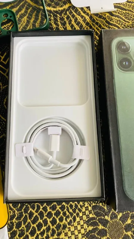Описание:
Продам
👉 Iphone 13 pro max 256gb
Смартфону 3 месяца
С первого дня в чехле и защитных линзах на камере!
👉 Аккумулятор 100%
👉 Комплект - коробка, кабель зарядки (оригинал)
👉 Бонусом отдам:
3 Чехла (один родной + 2 с magsafe)
2-Й комплект линз на камеру
Защитное стекло 9d
Торг
Цена: 45000 руб.
📲 Tg: олег
📞🇷🇺Звоните: +79493130629
Барахолка днр - фотография - 4
