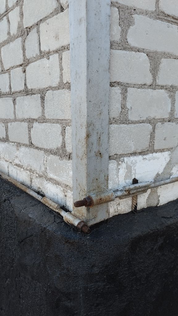 Стяжка дома металлическим каркасам. Сварка отопления - фотография - 1