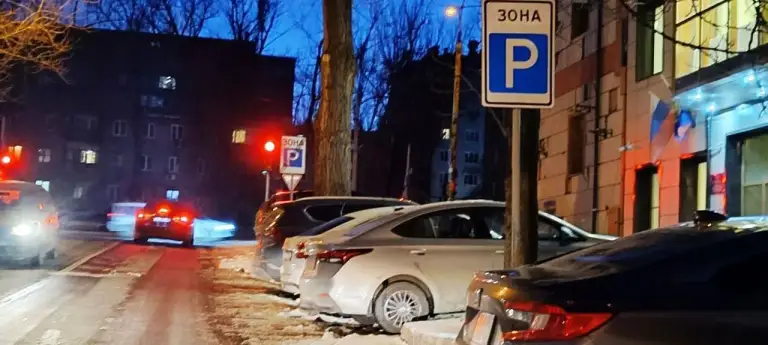 Действующий бизнес — донецк, пересечение улицы челюскинцев и проспекта 75-летия фк «шахтер», киевский район

Объект представляет собой отдельностоящее здание возле стадиона донбасс арена. Площадь составляет 500 м², здание имеет три уровня и расположено на участке 6 соток. Землеотвод оформлен, имеется газовое отопление и чугунный котел viessmann.

Внутри находятся сауна, бассейн, комната отдыха, фитобар, массажный зал и насосная станция. Благоустроенный двор с живой изгородью из декоративного камня и уличным бассейном минимальной глубины, высажены декоративные растения, предусмотрены парковочные места на территории и возле здания. Объект подходит под гостиницу, частную клинику, спортклуб или салоны красоты. Документы готовы к сделке, регистрация как жилое помещение.

— Стоимость: 50 000 000 ₽

+7(949)105-35-35, Виктория

(
(

Don estate | +7 (949) 105-35-35 | telegram @doneestate | vk vk. Com/doneestate | max max. Ru/id930301547489_biz - фотография - 10