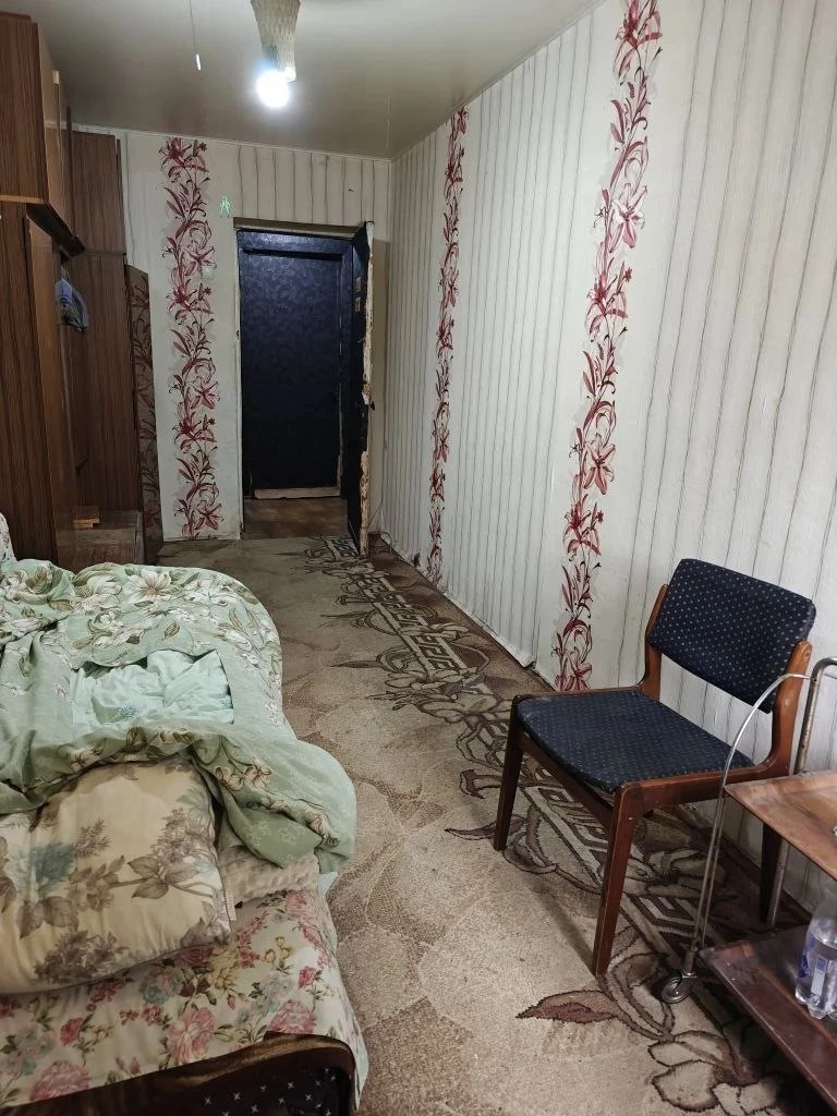 3К. Квартира — киевский район, ул. Буслаева,
Общая площадь — 54,7 кв. М.
Этаж: 1/5

Продается 3-комнатная квартира в киевском районе. Удобное расположение и развитая инфраструктура. Квартира в хорошем состоянии, готова к проживанию. В наличии также гараж, что является дополнительным преимуществом.

— Стоимость: **2 700 000 ₽** + торг.
+7(949)105-35-35, Виктория

(
(

Don estate | +7 (949) 105-35-35 | telegram @doneestate | vk vk. Com/doneestate | max max. Ru/id930301547489_biz - фотография - 9