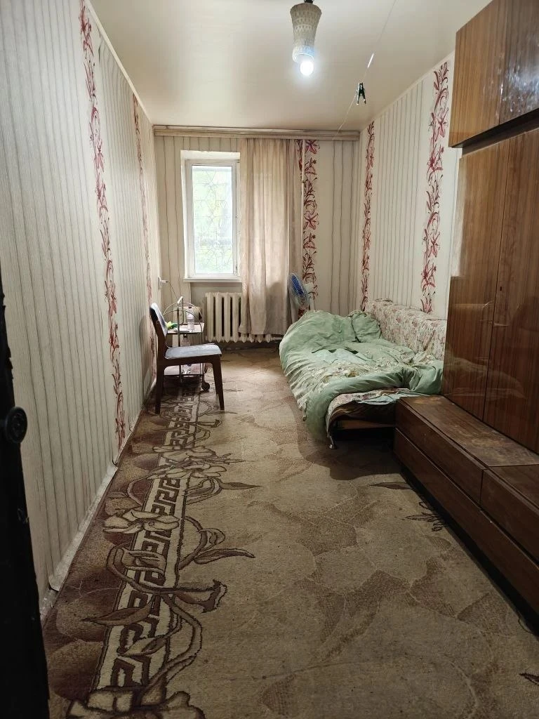 3К. Квартира — киевский район, ул. Буслаева,
Общая площадь — 54,7 кв. М.
Этаж: 1/5

Продается 3-комнатная квартира в киевском районе. Удобное расположение и развитая инфраструктура. Квартира в хорошем состоянии, готова к проживанию. В наличии также гараж, что является дополнительным преимуществом.

— Стоимость: **2 700 000 ₽** + торг.
+7(949)105-35-35, Виктория

(
(

Don estate | +7 (949) 105-35-35 | telegram @doneestate | vk vk. Com/doneestate | max max. Ru/id930301547489_biz - фотография - 6