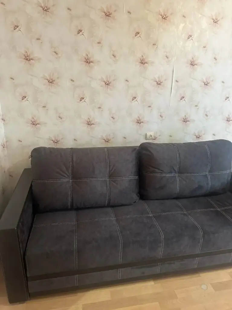 Буденновский район, ваз, ул. Римского корсакова — 3 к. Квартира

Описание: сдается квартира в буденновском районе. В квартире есть новый холодильник, кондиционер и диван. Вода подается по графику, возможна установка бойлера.

— Стоимость: **25 000 ₽** + коммунальные услуги

+7(949)105-35-35, Виктория

(
( - фотография - 2
