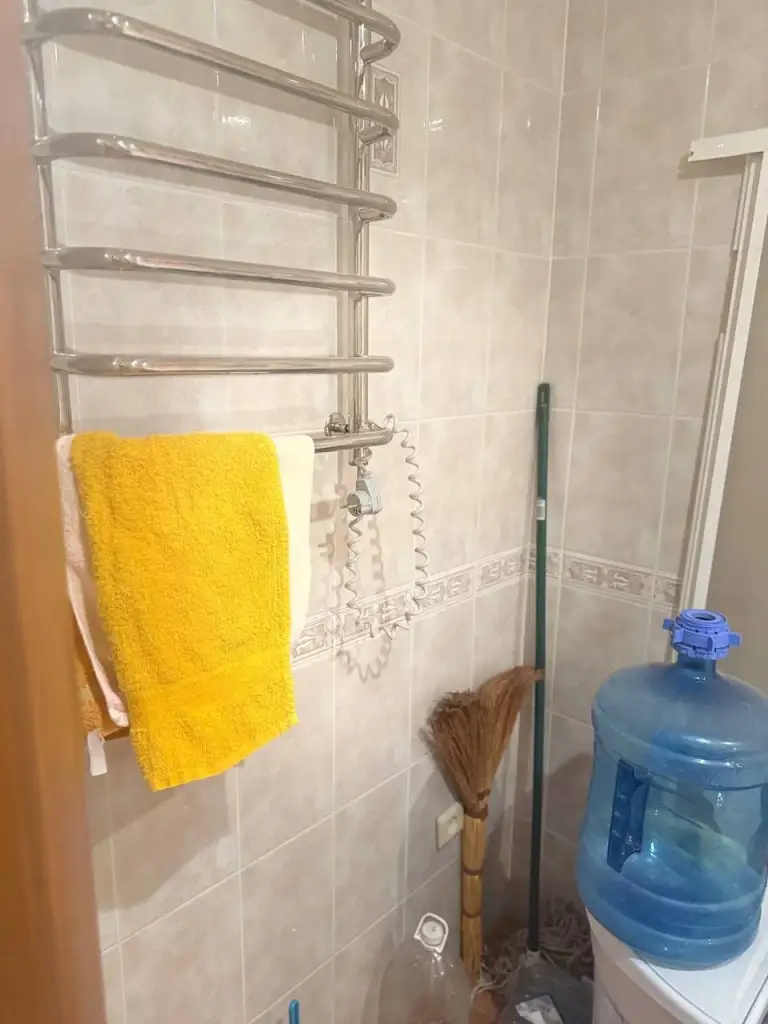 2К. Квартира — киевский район, щорса, 95
Общая площадь — 44 кв. М.
Этаж: 4/5
Квартира требует ремонта, раздельные комнаты. Удобное расположение в районе с развитой инфраструктурой.
— Стоимость: **4 000 000 ₽**
+7(949)105-35-35, Виктория
(
( - фотография - 9