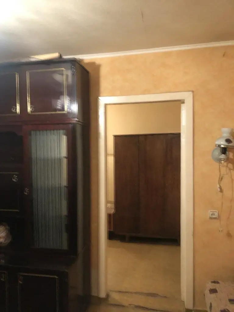 2К. Квартира — ворошиловский район, пр. Ватутина

Общая площадь — 45 кв. М.
Этаж: 4/5

Квартира в жилом состоянии, рядом крытый рынок. Установлена газовая колонка. Вода подаётся по графику.

— Стоимость: **25 099 ₽**

+7(949)105-35-35, Виктория

(
( - фотография - 9