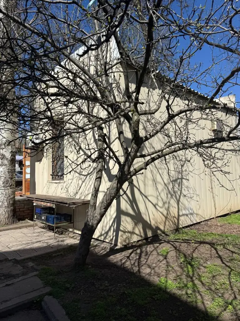 Действующий продуктовый магазин — киевский район, пр. Освобождения донбасса/ул. Артема

Общая площадь — 26 кв. М.

Описание: продается модульный архитектурный формат (маф) на территории областной травматологии. Земля в аренде — 61 м². Все необходимые коммуникации: свет, вода, канализация, отопление на электро-тэнах.

— Стоимость: **3 000 000 ₽**

+7(949)316-55-54 Дмитрий - фотография - 3