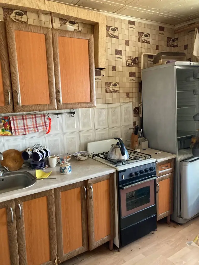 Сдается долгосрочно 3к. Квартира в ленинском районе

- Адрес квартиры: ул. Речная
- Общая площадь — 63 кв. М.
- Этаж:** 1/9
**
Квартира не угловая и очень теплая. Поменяны трубы, окна частично. Комнаты раздельные. Установлен бойлер. Вода постоянно.

Стоимость:** 20 000 ₽+ коммуналка.
**

Контакты: +7(949)105-35-35, виктория
Контакты: @donvikay - фотография - 9