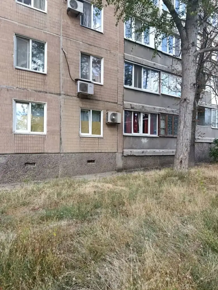 2К. Квартира — ленинский район, ул. Рослого

Общая площадь — 50 кв. М.
Этаж: 1/9

Квартира в кооперативном доме. Требуется ремонт. Возможен торг.

— Стоимость: **5 000 000 ₽**

+7(949)105-35-35, Виктория - фотография - 8