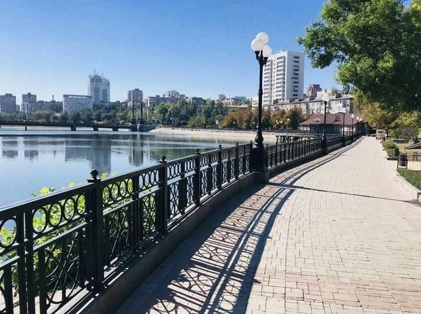 1К. Квартира — ворошиловский район, пл. Конституции, набережная
Общая площадь — 40 кв. М.
Этаж: 3/14
Отличное состояние, установлен накопительный бак.
— Стоимость: **65 000 ₽** + коммунальные услуги
+7(949)105-35-35, Виктория - фотография - 7