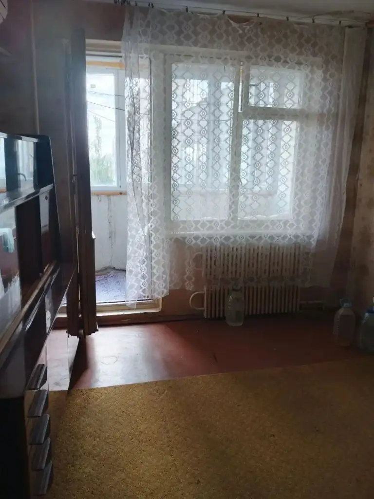3К. Квартира — киевский район, ул. Политбойцов

Общая площадь — 66 кв. М.
Этаж: 6/9

Балкон застеклён. Окна деревянные. Торг уместен.

— Стоимость: **3 300 000 ₽**
+7(949)105-35-35, Виктория - фотография - 5