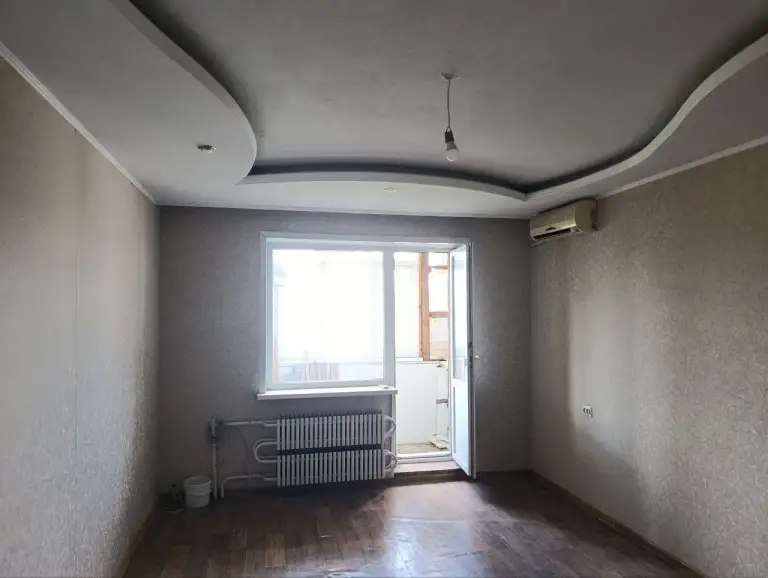 1К. Квартира — кировский район, текстильщик, ул. Высоцкого, 1
Общая площадь — 36 кв. М.
Этаж: 9/9

Чешка.

— Стоимость: **2 500 000 ₽**
+7(949)105-35-35, Виктория - фотография - 9