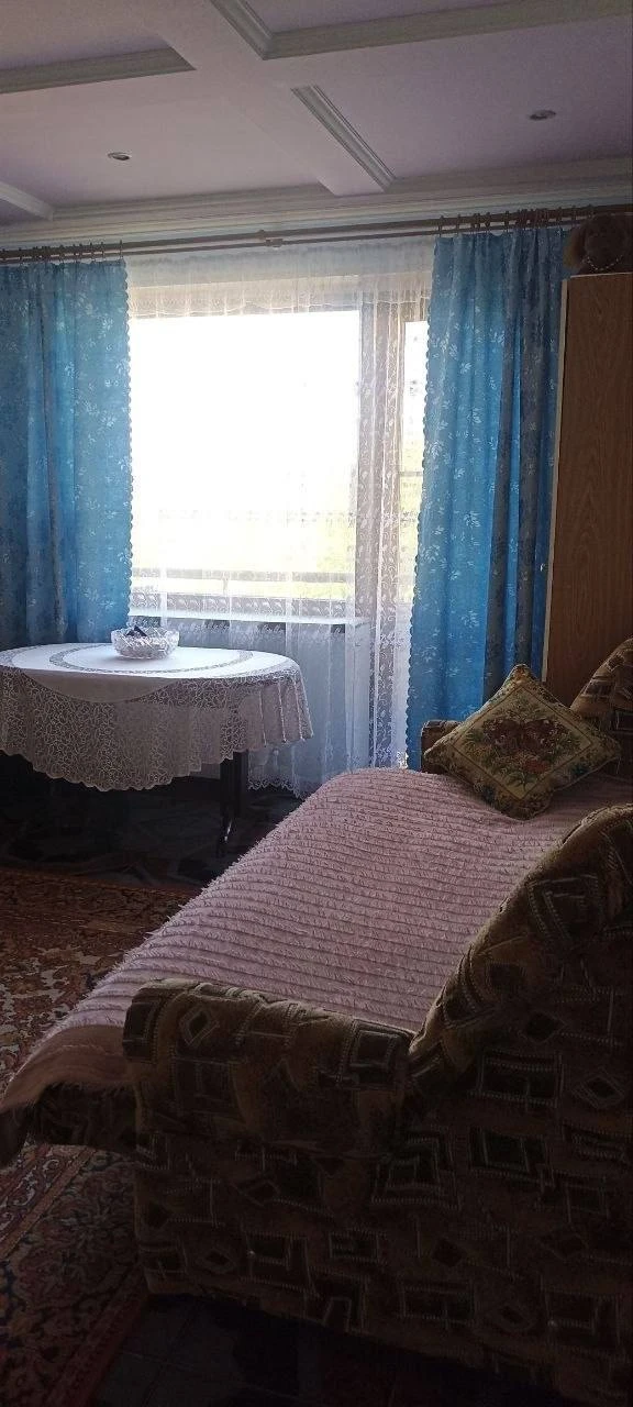 1К. Квартира — кировский район, ул. Кирова

Общая площадь — 37,5 кв. М.
Этаж: 4/5

Продается 1-комнатная квартира после капитального ремонта. Удобное расположение на стадионе "кировец". Отличное предложение для проживания.

— Стоимость: **2 500 000 ₽**
+7(949)105-35-35, Виктория - фотография - 7