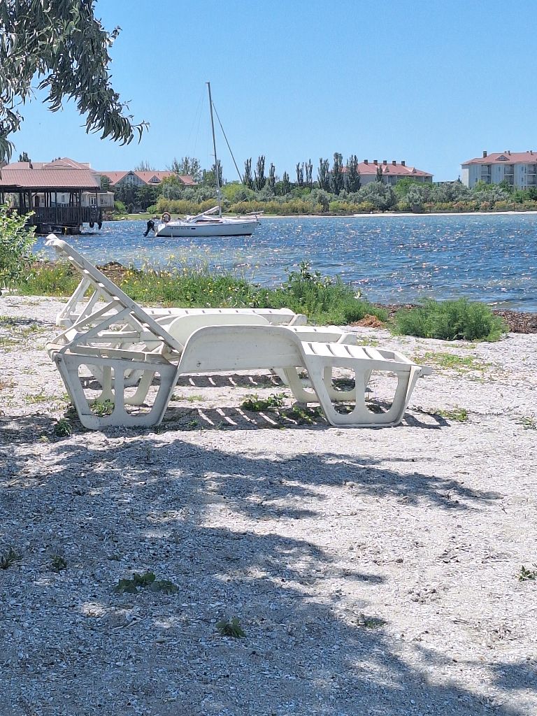 📍 🌴 уютный отдых на бердянской косе — 300 м до моря! 🏡 комфортные номера с: ✔️ кондиционером ✔️ спут... - фотография