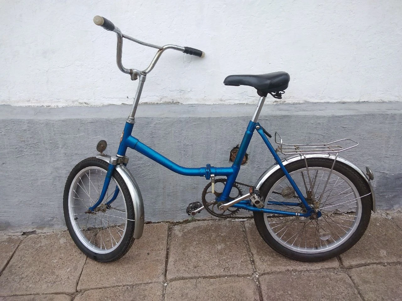 Продам велосипед украина цена 3000р, велосипед немецкий подростковый трехскоростной велосипед forwards в хорошем состоянии. полностью перебран и смазан. скорость переключается в задней планетарной втулке. размер колес 24" цена 4000р, детский велосипед колеса 18" 2000р, велосипед аист складной 4000р в отличном состоянии. +79494717701 связь плохая на этом номере телеграмм, макс пишите перезвоню. - фотография - 4