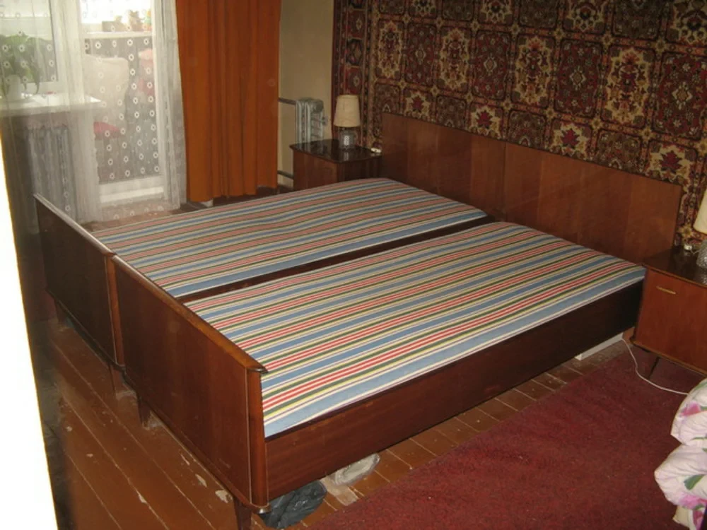 Продам 2 кровати с матрасами за 3000 руб. в отличном состоянии! размер 80×190 см в отличном состояни... - фотография
