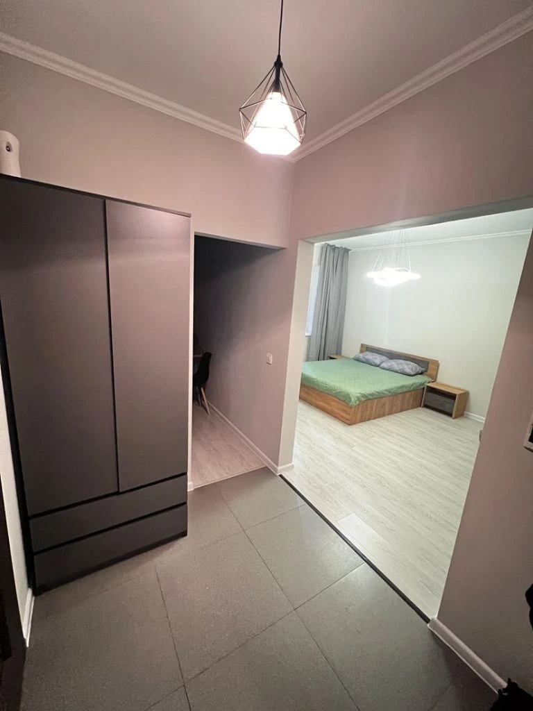 Сдаётся однокомнатная квартира в калининском районе донецка, пр. ильича, ориентир - дружба (2 этаж).... - фотография