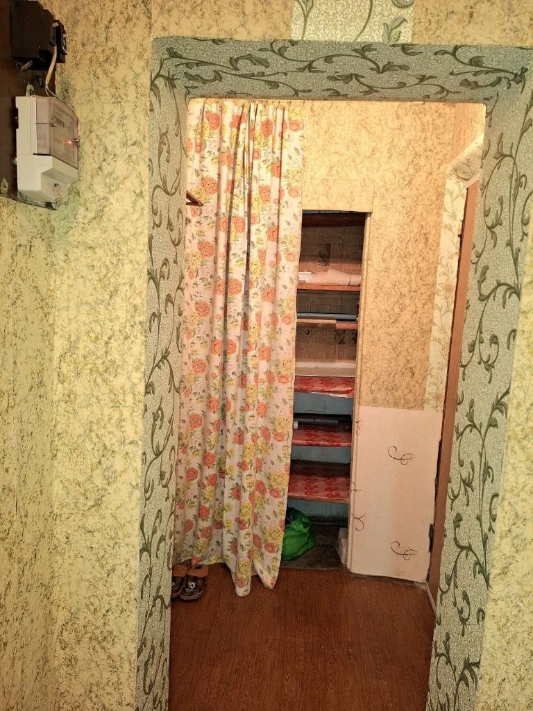 Продаю свою квартиру на петровке! не агенство!!! центр (круг) 3-х комнатная квартира в хорошем состо... - фотография