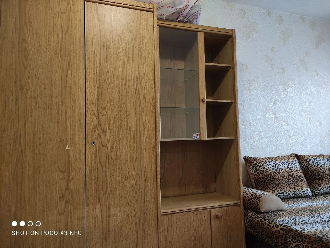 1К. Квартира — донецк, микрорайон донской
Описание:
Сдается в долгосрочную аренду 1к квартира с холлом. Минимальный набор мебели и бытовой техники: холодильник, стиральная машина-автомат.
— Стоимость: **20 000 ₽** + коммунальные услуги.
+7(949)105-35-35, Виктория
(
(
Don estate | +7 (949) 105-35-35 | telegram @doneestate | vk vk. Com/doneestate | max max. Ru/id930301547489_biz - фотография - 2