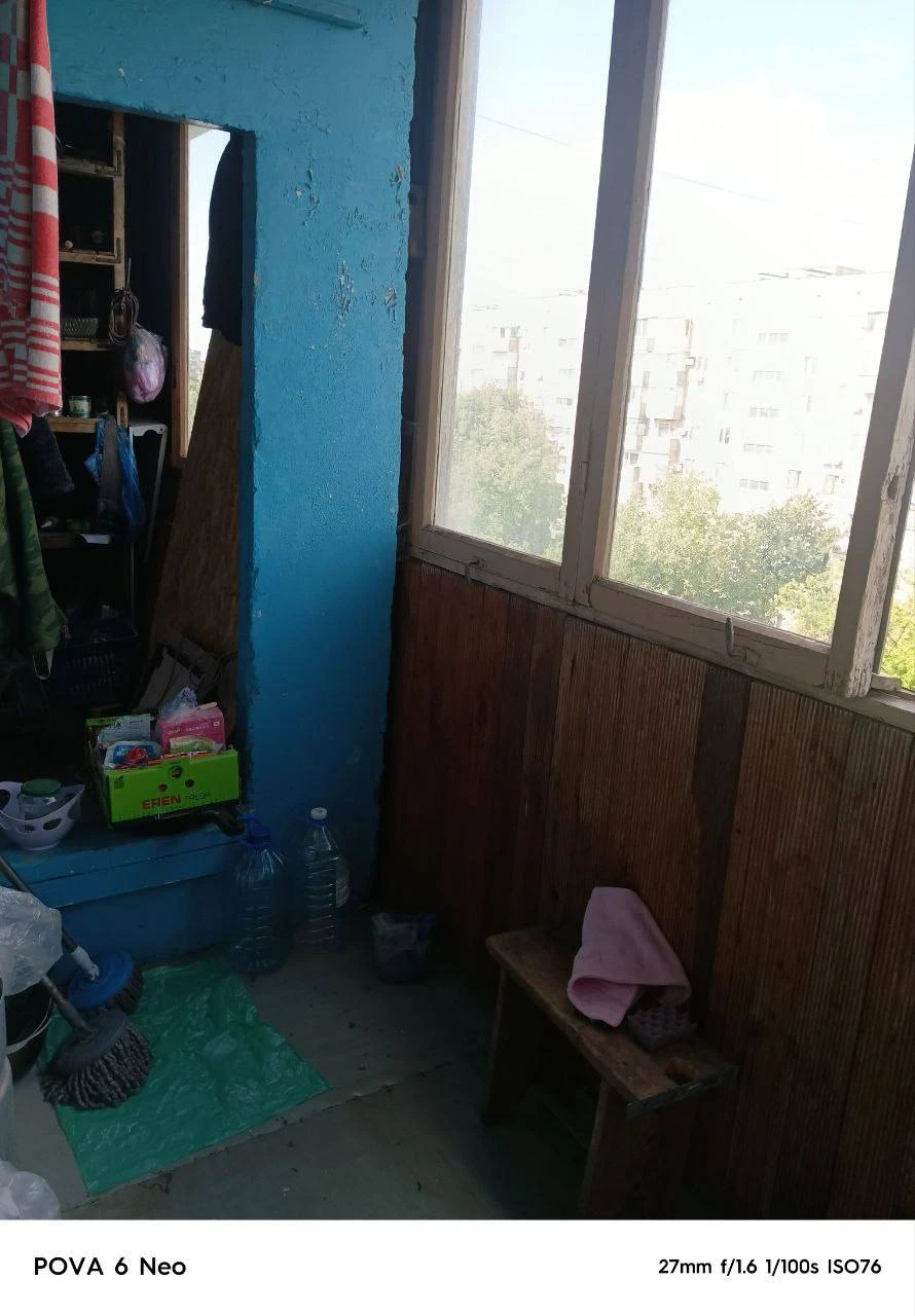 Продам 3к. Квартиру в куйбышевском районе

Донецк, ул. Словацкая, 19
Общая площадь —** 57 **кв. М.
Жилая площадь —** 37 **кв. М.
Кухня —** 7 **кв. М.
Этаж:** 7/9 **

Квартира требует ремонта, окна и стояки пластиковые. Документы готовы (россия). Возможен торг. Вода доходит по графику.

Цена:** ~~4 500 000 ~~**~~₽~~
Цена: **3 600 000 ₽
**
+7(949)105-35-35, Виктория
Контакты: @donvikay - фотография - 5