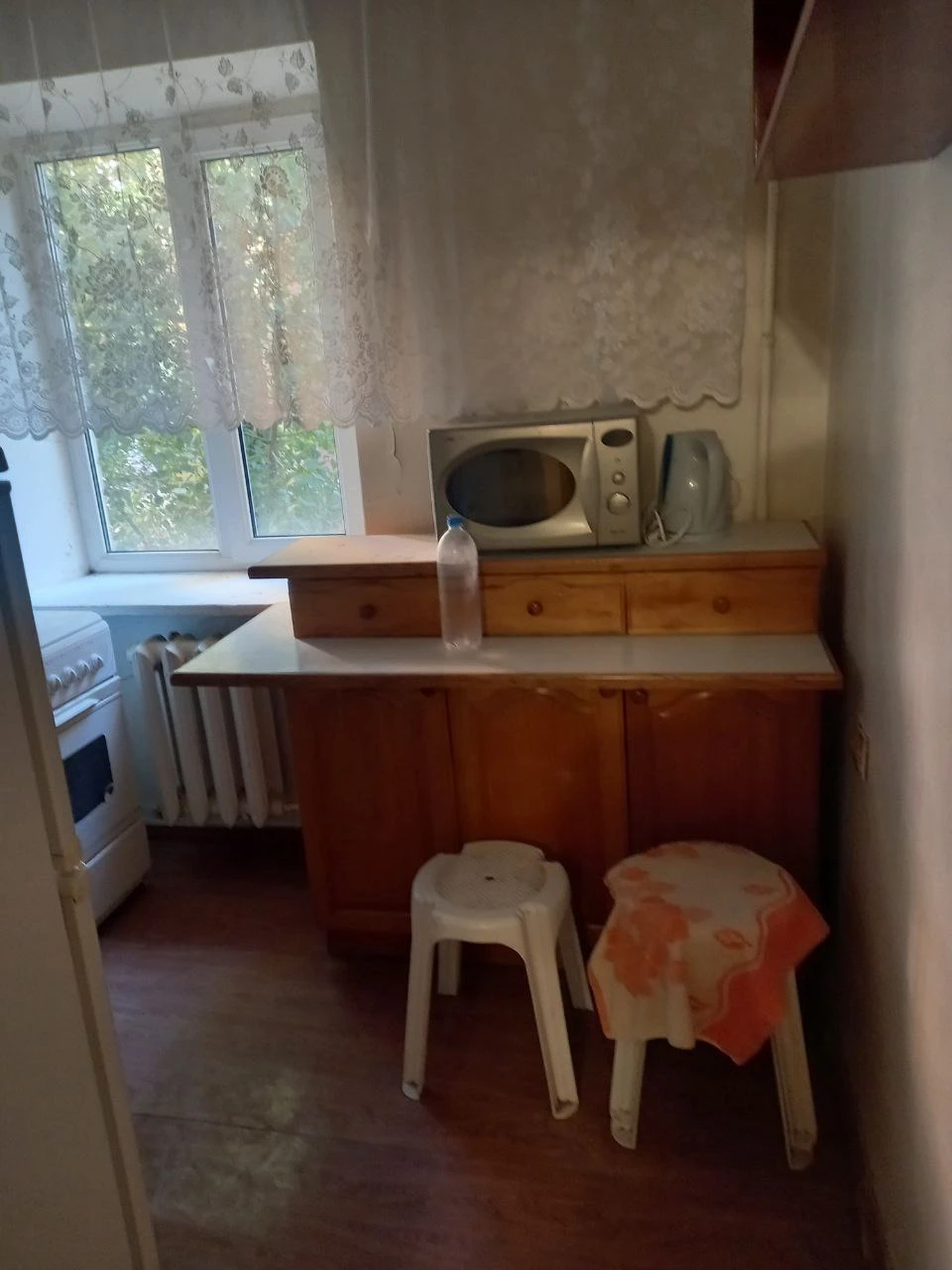 1К. Квквартира — киевский район, университетская 102 донецк сити
5/5
33,5 М2
Вода есть по графику, стоит насос на подъезд.

— Стоимость: 20 000 ₽

+7(949)105-35-35, Виктория

(
( - фотография - 2